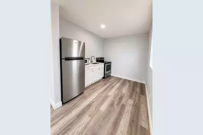 525 NW 5th Street #1, Hallandale Beach, FL 33009 - Photo 2
