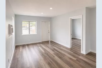525 NW 5th Street #1, Hallandale Beach, FL 33009 - Photo 4