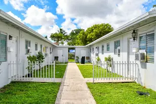 525 NW 5th St, Hallandale Beach, FL 33009 - Photo 8