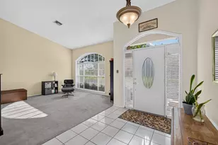 1011 Woodfield Cir, Palm Beach Gardens, FL 33418 - Photo 12