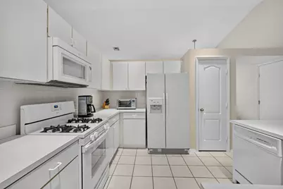 1011 Woodfield Circle, Palm Beach Gardens, FL 33418 - Photo 20