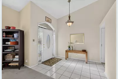 1011 Woodfield Circle, Palm Beach Gardens, FL 33418 - Photo 10
