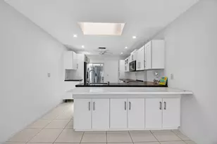 6747 Starkeys Pl, Lake Worth, FL 33467 - Photo 12