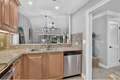 21616 Guadalajara Avenue, Boca Raton, FL 33433 - Photo 10