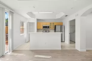 4962 Leeward Ln, Fort Lauderdale, FL 33312 - Photo 10