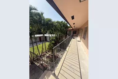 2017 NE 18th Street #2, Fort Lauderdale, FL 33305 - Photo 12