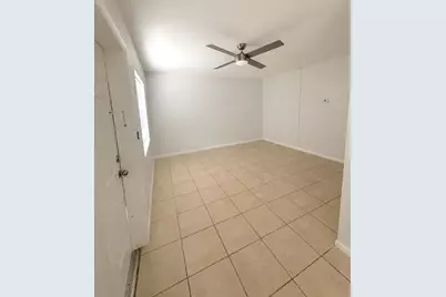 2017 NE 18th Street #2, Fort Lauderdale, FL 33305 - Photo 2
