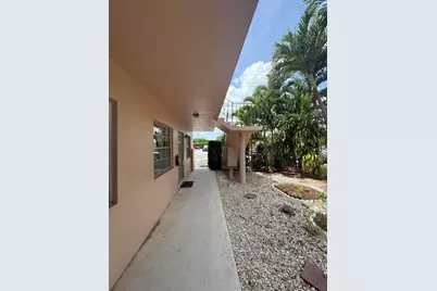 2017 NE 18th Street #2, Fort Lauderdale, FL 33305 - Photo 10