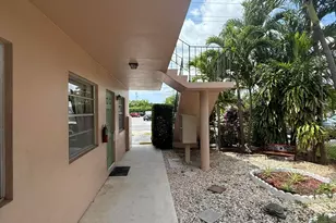 2017 NE 18th St, Fort Lauderdale, FL 33305 - Photo 10