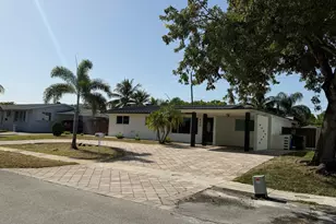 630 NE 23rd Ct, Pompano Beach, FL 33064 - Photo 2