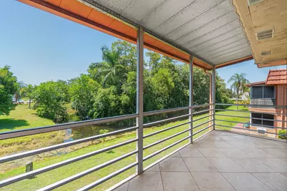 566 Saxony L, Delray Beach, FL 33446 - Photo 20