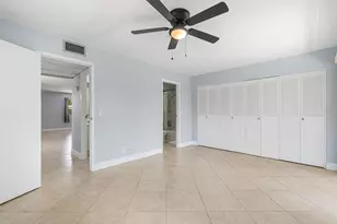 566 Saxony L, Delray Beach, FL 33446 - Photo 16