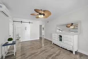 121 Queen Eugenia Ct, Fort Pierce, FL 34949 - Photo 10