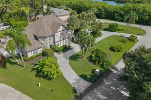 121 Queen Eugenia Ct, Fort Pierce, FL 34949 - Photo 4