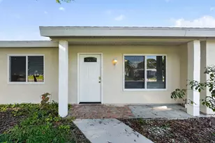 230 SW Cherryhill Rd, Port Saint Lucie, FL 34953 - Photo 2