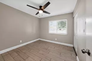 230 SW Cherryhill Rd, Port Saint Lucie, FL 34953 - Photo 24