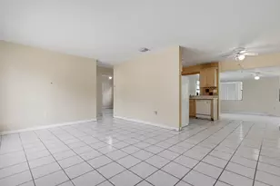 980 NW 183rd St, Miami Gardens, FL 33169 - Photo 6
