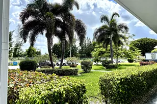 140 Windsor G, West Palm Beach, FL 33417 - Photo 14