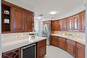 333 Sunset Dr, Fort Lauderdale, FL 33301 - Photo 10