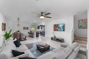 527 NW 17th St, Fort Lauderdale, FL 33311 - Photo 6