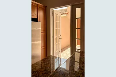814 NW 82nd Place, Boca Raton, FL 33487 - Photo 12