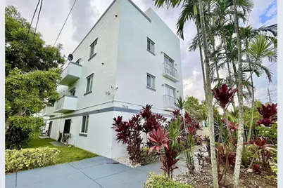 7516 NE 1 Avenue #302, Miami, FL 33138 - Photo 1