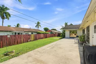 9179 Honeywell Rd, Lake Worth, FL 33467 - Photo 28