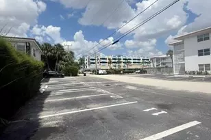 2060 NE 1st St, Deerfield Beach, FL 33441 - Photo 28