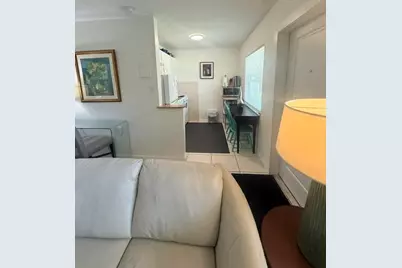 2060 NE 1st Street #9, Deerfield Beach, FL 33441 - Photo 8