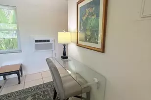 2060 NE 1st St, Deerfield Beach, FL 33441 - Photo 12