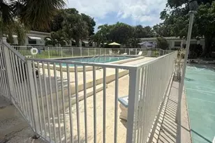 2060 NE 1st St, Deerfield Beach, FL 33441 - Photo 24