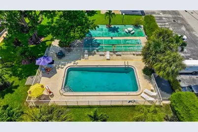 2060 NE 1st Street #9, Deerfield Beach, FL 33441 - Photo 36