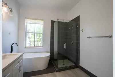 1002 Lavender Circle, Weston, FL 33327 - Photo 6
