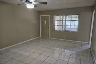 7910 NW 70th Ct, Tamarac, FL 33321 - Photo 16