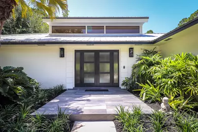 8166 150th Court N, Palm Beach Gardens, FL 33418 - Photo 4