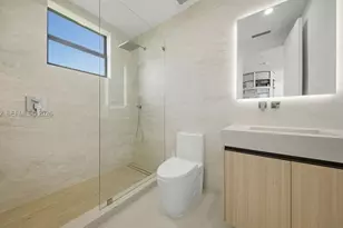 3318 NE 16th Pl, Fort Lauderdale, FL 33305 - Photo 18