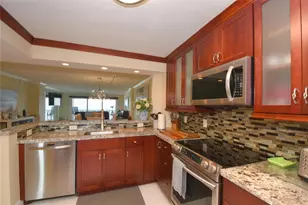 1012 N Ocean Blvd, Pompano Beach, FL 33062 - Photo 10