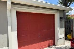 14011 Veronica Ct, Wellington, FL 33414 - Photo 2