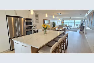 60 Yacht Club Drive #405, North Palm Beach, FL 33408 - Photo 2