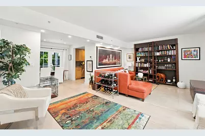 243 Meridian Avenue #113, Miami Beach, FL 33139 - Photo 2