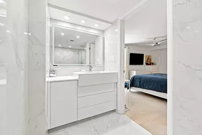 243 Meridian Avenue #113, Miami Beach, FL 33139 - Photo 24