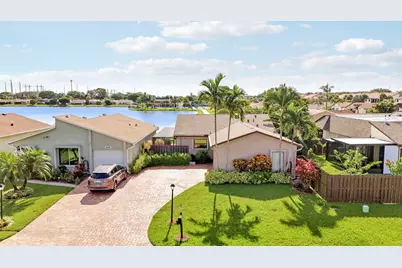 5481 Mirror Lakes Boulevard, Boynton Beach, FL 33472 - Photo 40