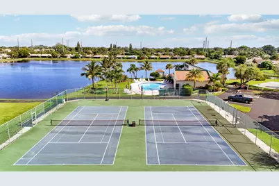 5481 Mirror Lakes Boulevard, Boynton Beach, FL 33472 - Photo 46