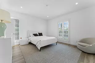 971 Lake House Dr, North Palm Beach, FL 33408 - Photo 12
