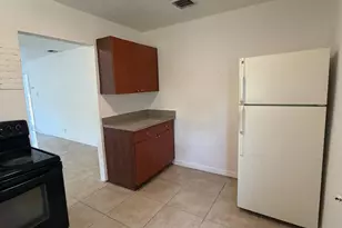 1525 W 15th St, Riviera Beach, FL 33404 - Photo 4