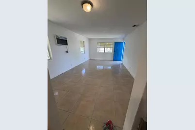 1525 W 15th Street, Riviera Beach, FL 33404 - Photo 2