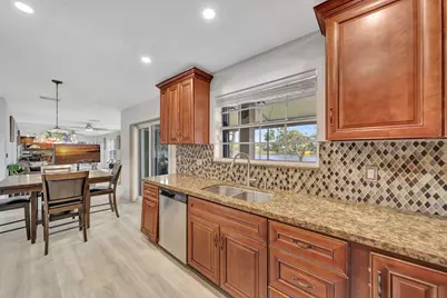 5456 NW 44th Way, Coconut Creek, FL 33073 - Photo 10