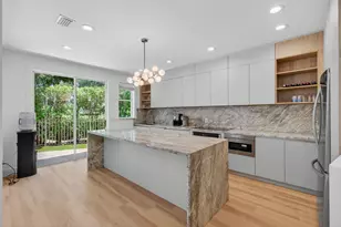 2621 NW 53rd Dr, Boca Raton, FL 33496 - Photo 12