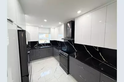 9054 NW 35th Place, Sunrise, FL 33351 - Photo 2