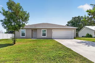 2078 SE Joyner Cir, Port Saint Lucie, FL 34952 - Photo 1